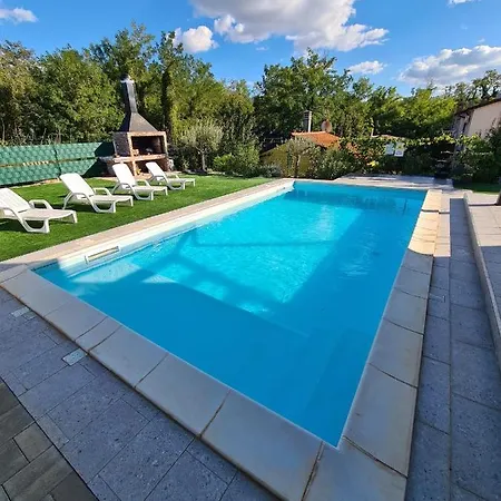 Villa Oliva *
